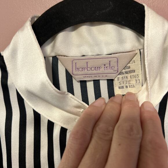 Vintage Harbour Isle Black White Striped 80’s Goth Minimalist Top Blouse Sz 11 - Picture 2 of 5